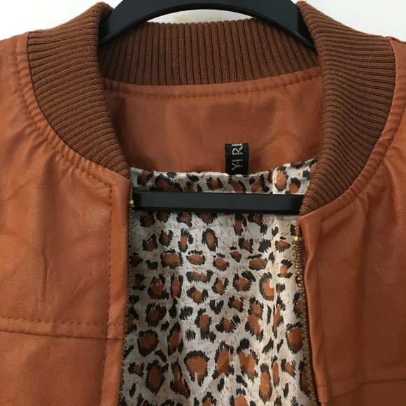Zippered faux brown leather jacket, Size S - Picture 4 of 6